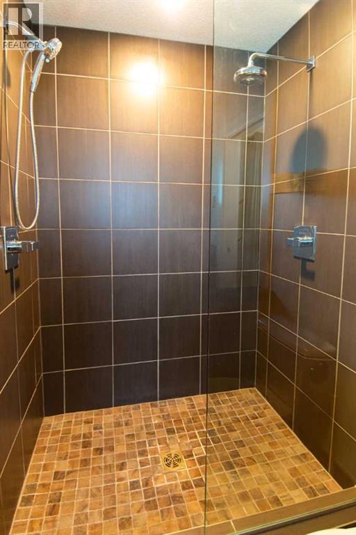 361 Capri Avenue NW — photo 26