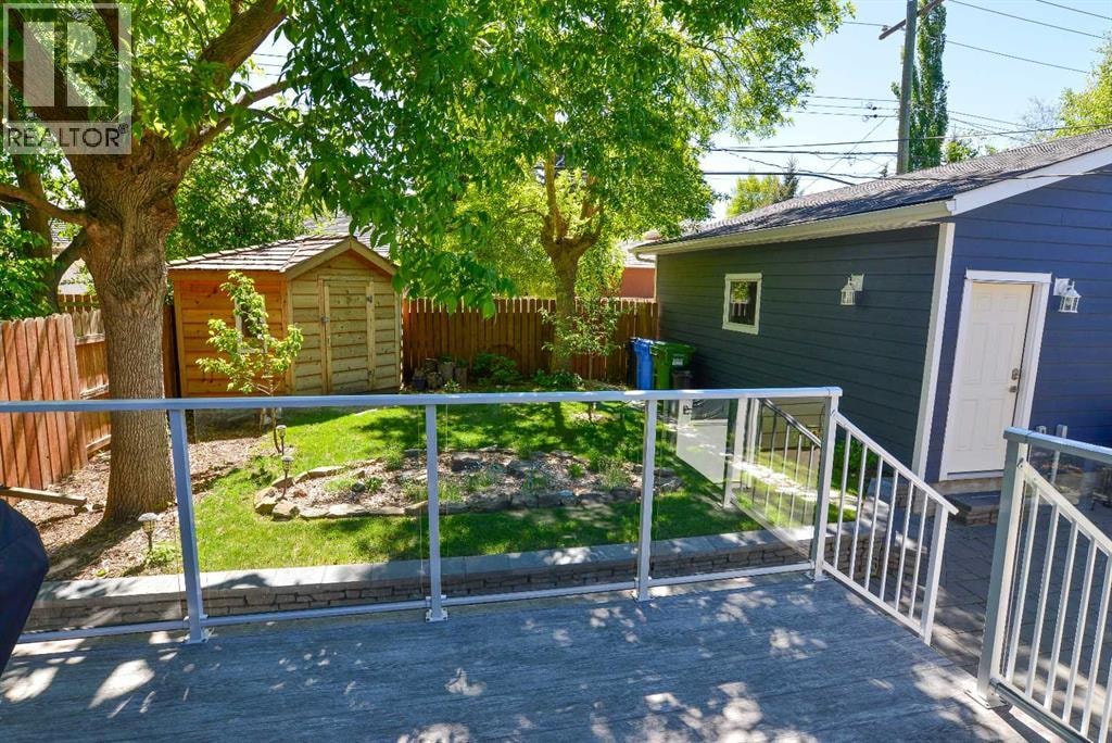 361 Capri Avenue NW — photo 45