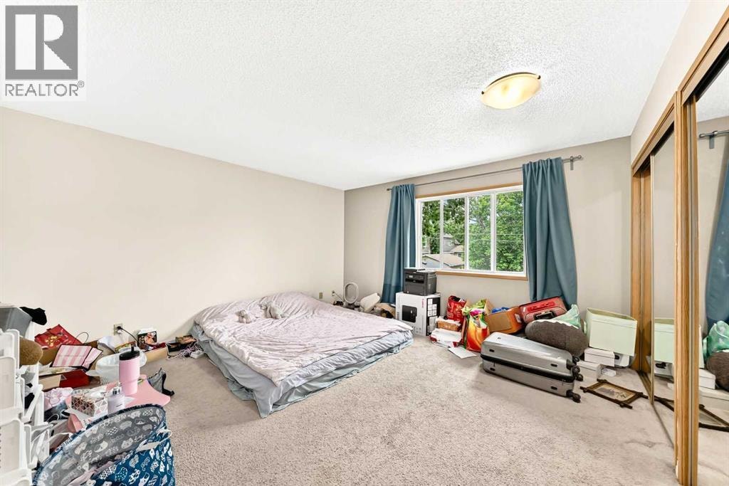 454 20 Avenue NW — photo 19