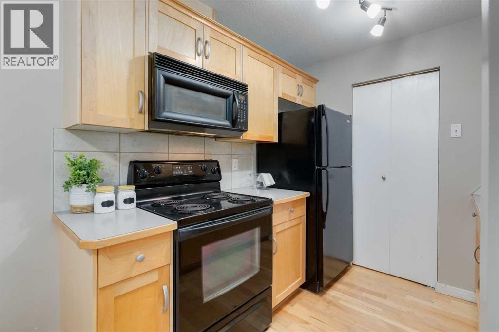 2208, 13045 6 Street SW — photo 9