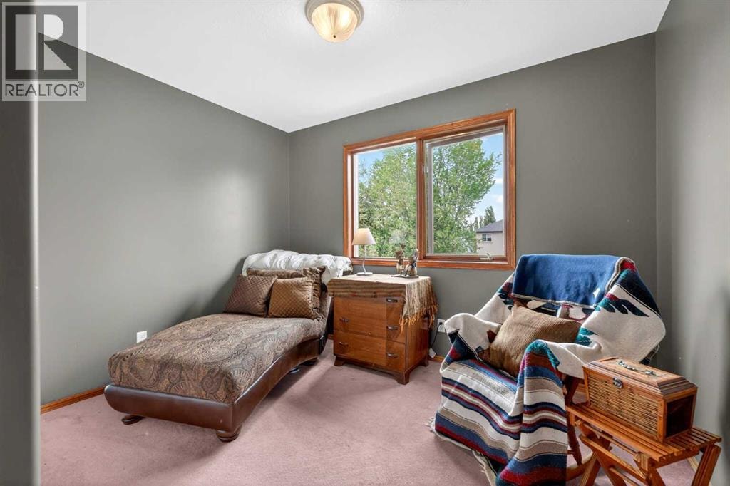 148 Sierra Madre Crescent SW — photo 29