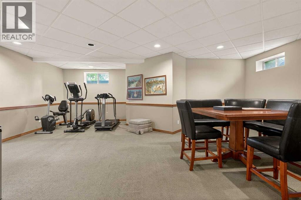 148 Sierra Madre Crescent SW — photo 34