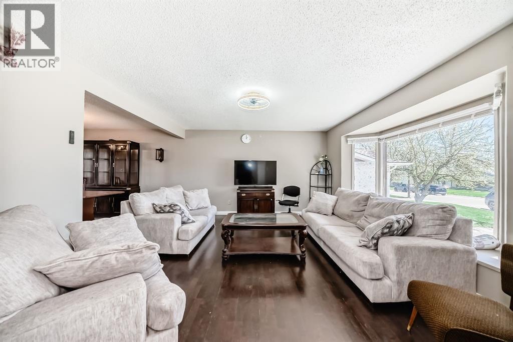 28 Rundlelawn Place NE — photo 10