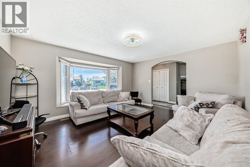 28 Rundlelawn Place NE — photo 12