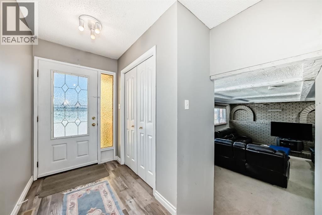 28 Rundlelawn Place NE — photo 3