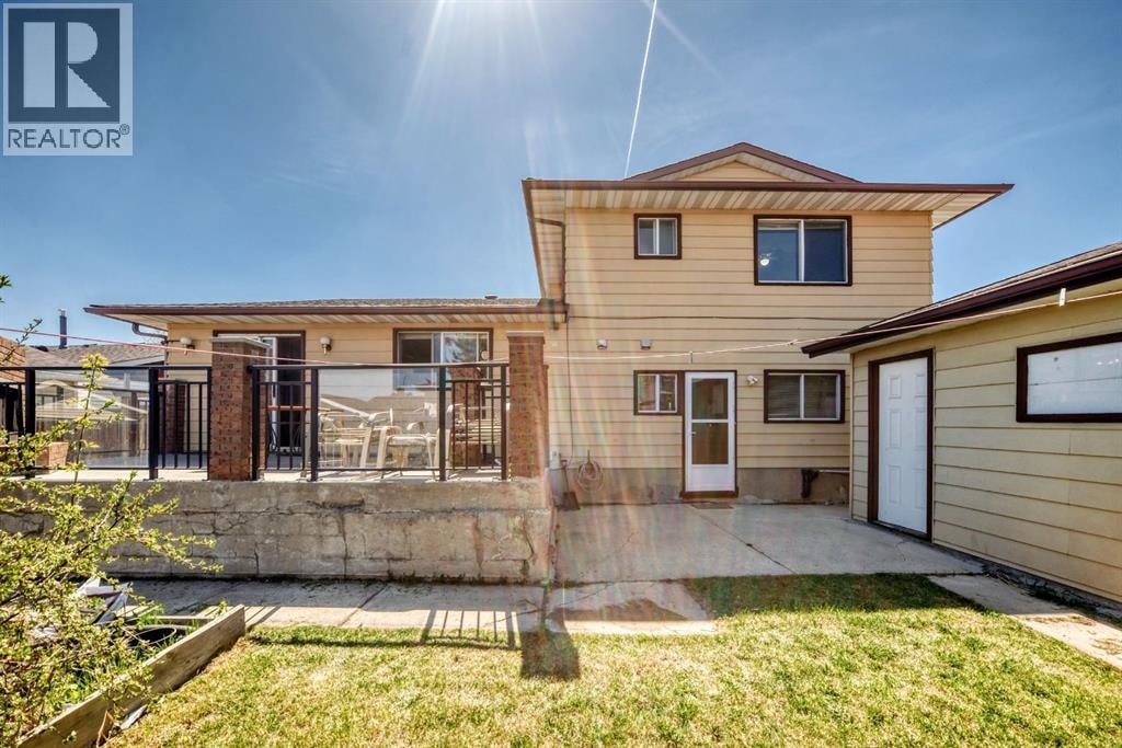 28 Rundlelawn Place NE — photo 45