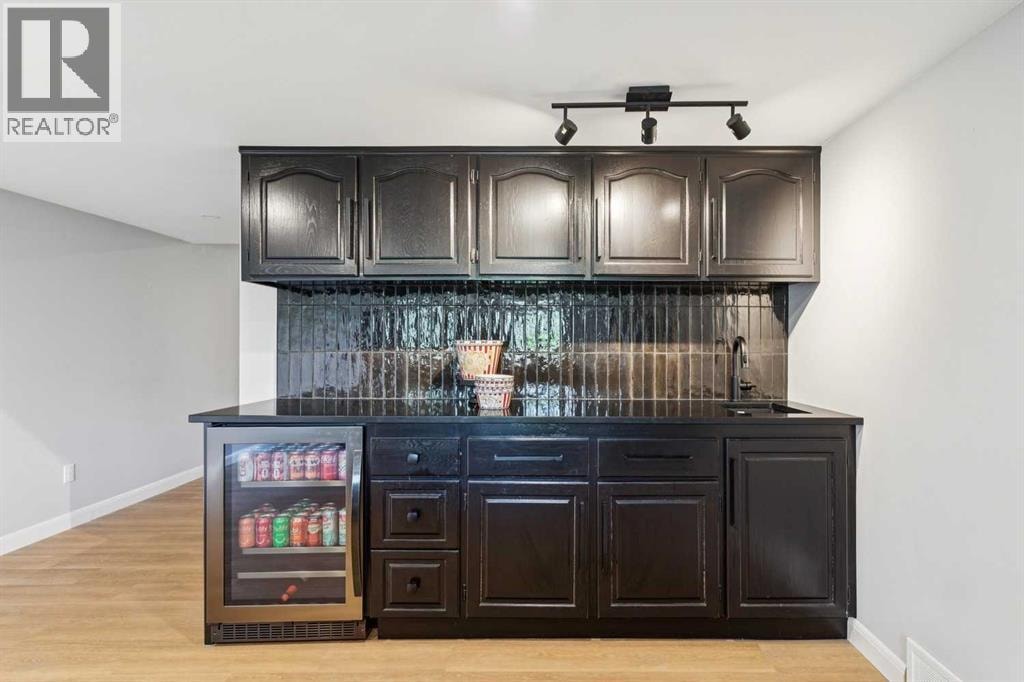 84 EDENSTONE Way NW — photo 41