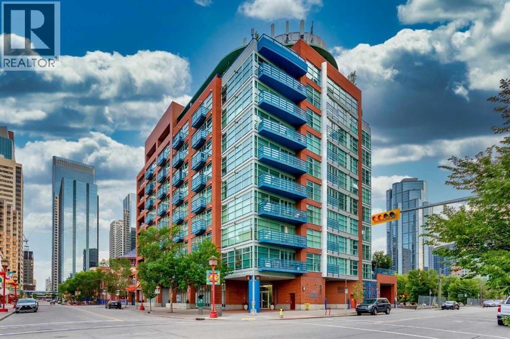 1005, 205 Riverfront Avenue SW — photo 2