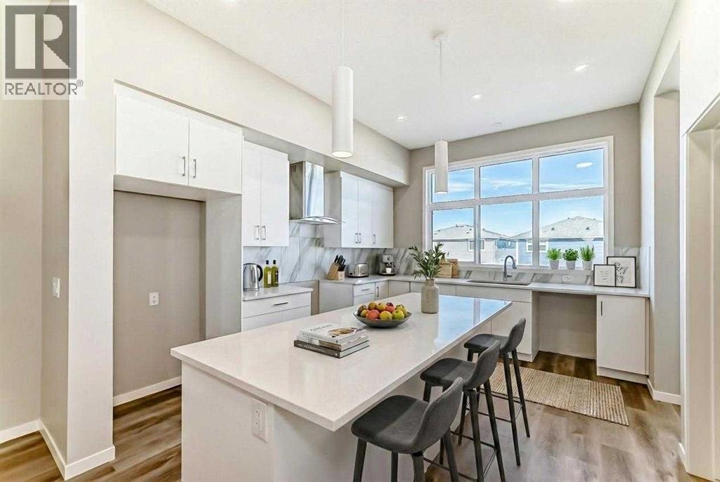 77 Mercado Landing SE — photo 2