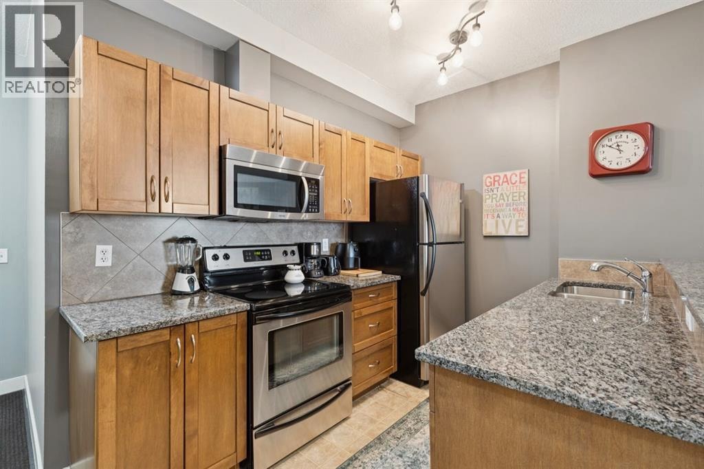 406, 132 1 Avenue NW — photo 11