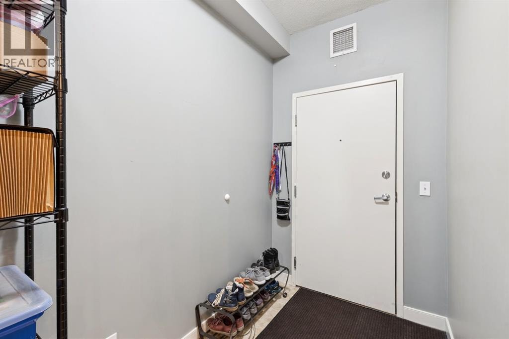 406, 132 1 Avenue NW — photo 7