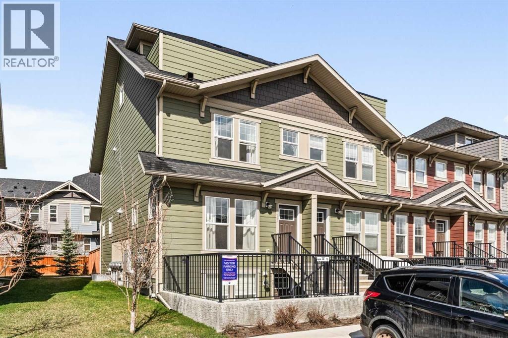 463 Cranbrook Square SE — photo 4