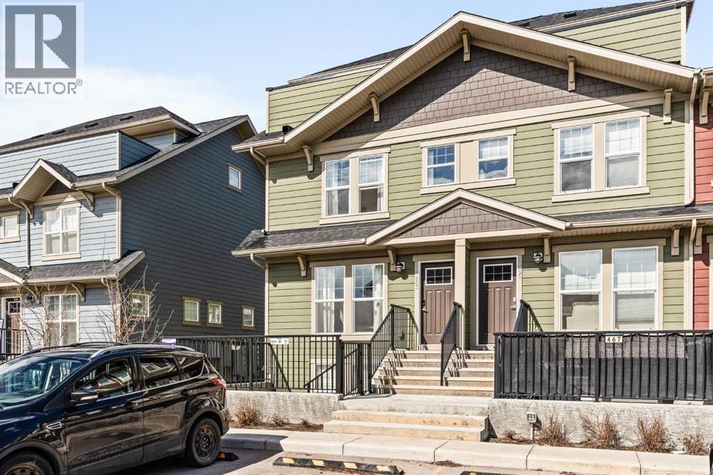 463 Cranbrook Square SE — photo 5