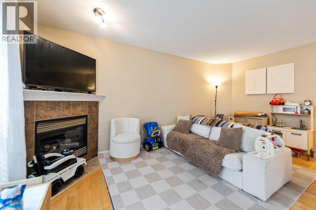 2323 Eversyde Avenue SW — photo 11