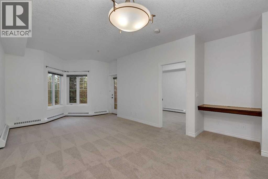 223, 30 Royal Oak Plaza NW — photo 8