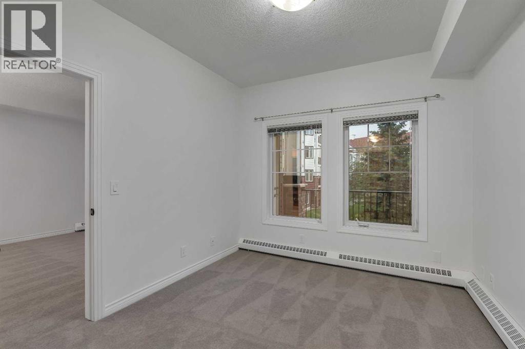 223, 30 Royal Oak Plaza NW — photo 15