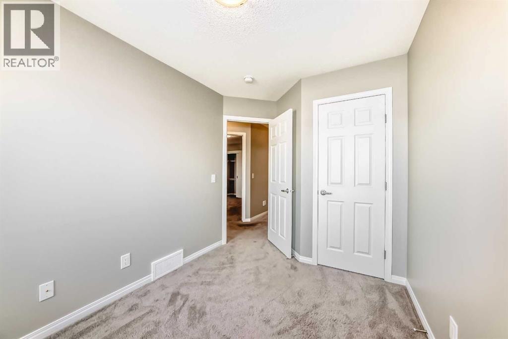 147 Windford Crescent SW — photo 41