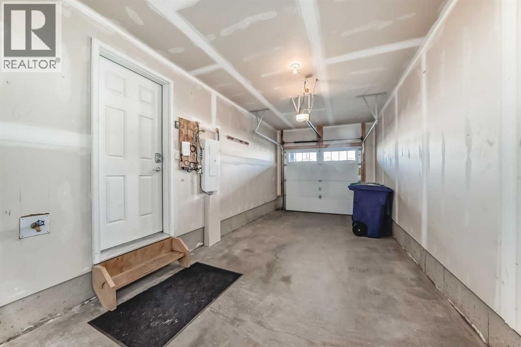147 Windford Crescent SW — photo 48
