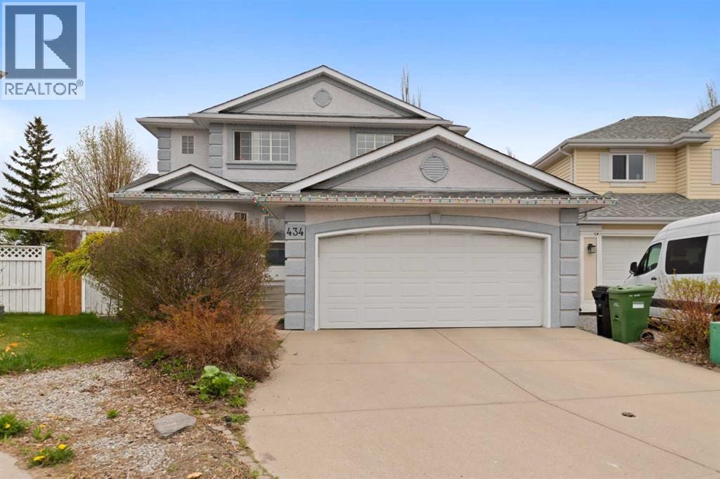 434 Douglas Woods Mews SE — photo 1