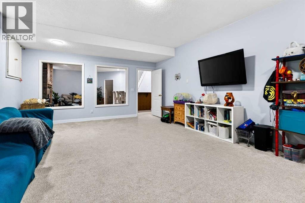 876 Shawnee Drive SW — photo 29