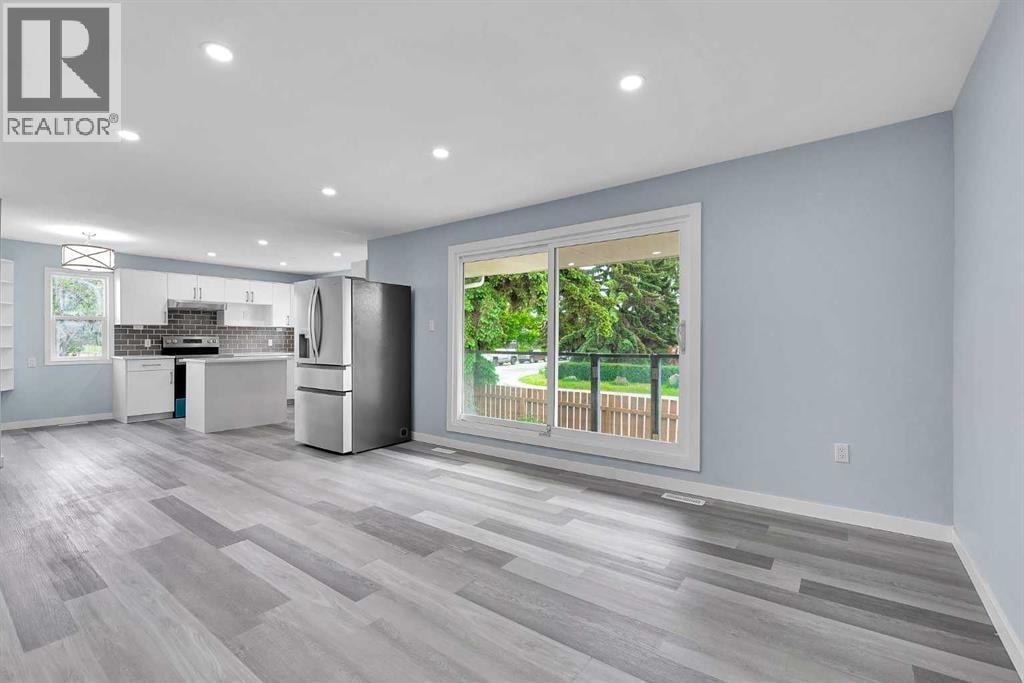 3820 14 Avenue SE — photo 11