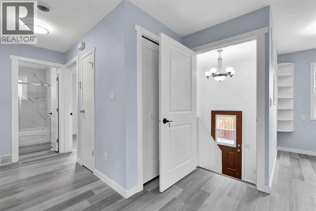 3820 14 Avenue SE — photo 21