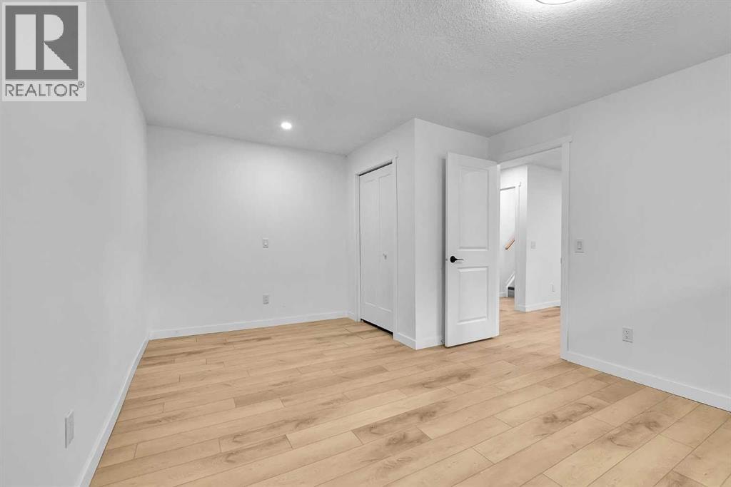 3820 14 Avenue SE — photo 31
