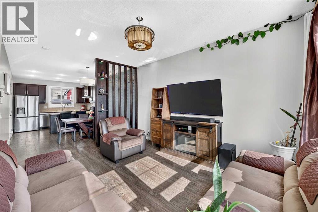 27 Red Embers Lane NE — photo 4