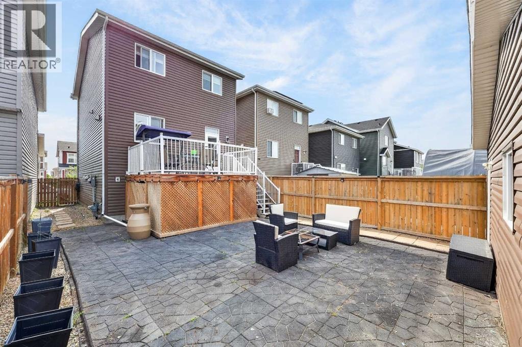 27 Red Embers Lane NE — photo 31
