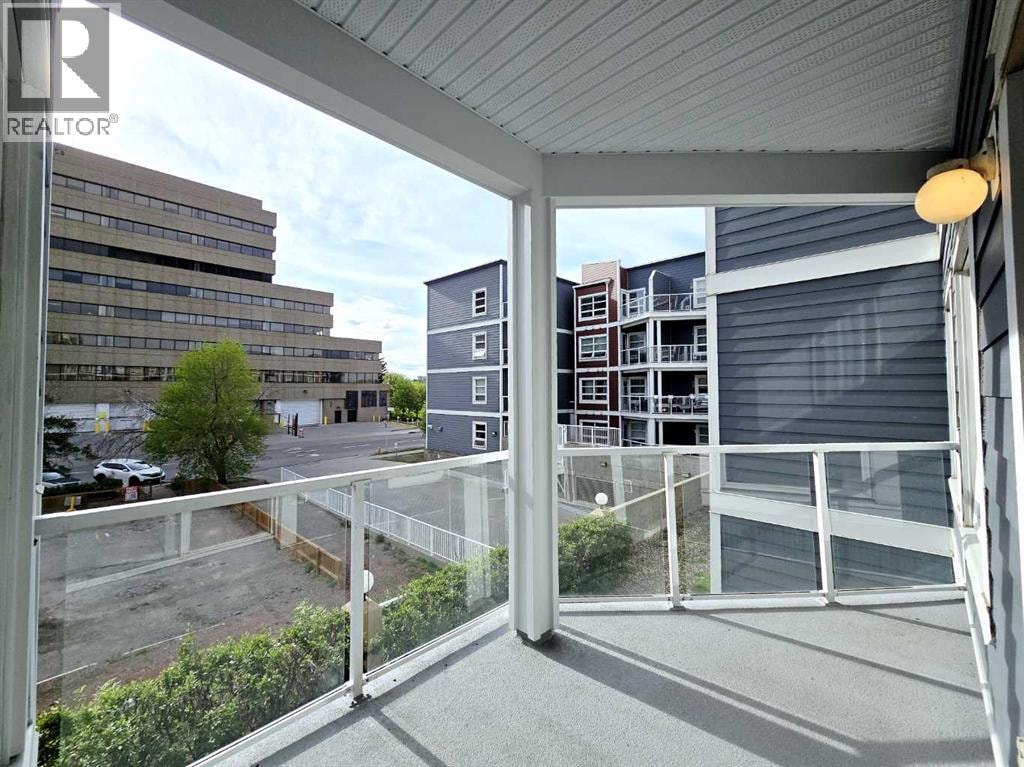 209, 333 Riverfront Avenue SE — photo 29