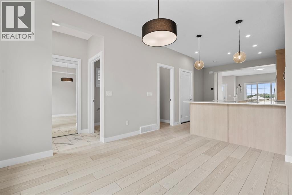 9989 Huxbury Drive NE — photo 10