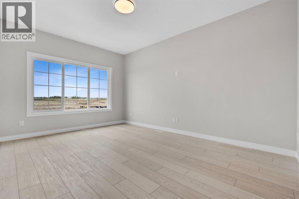 9989 Huxbury Drive NE — photo 3