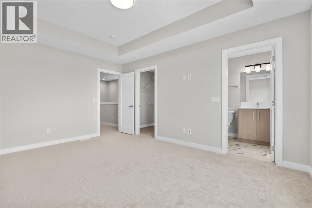 9989 Huxbury Drive NE — photo 17