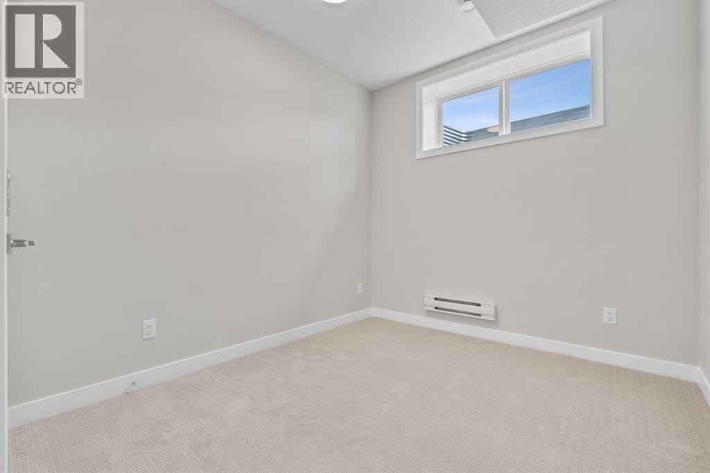 9989 Huxbury Drive NE — photo 31