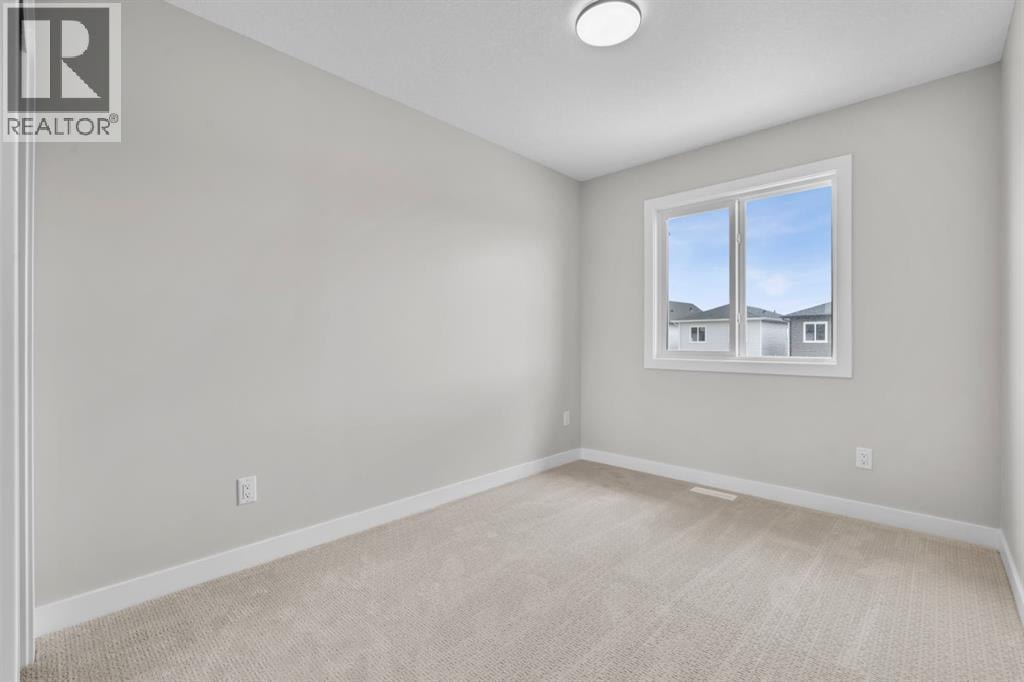 9989 Huxbury Drive NE — photo 23