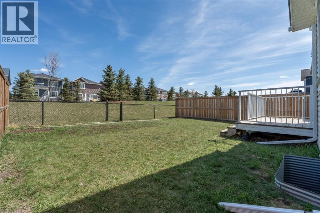 30 Redstone Parade NE — photo 22