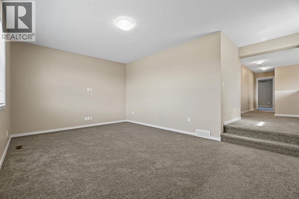 30 Redstone Parade NE — photo 40