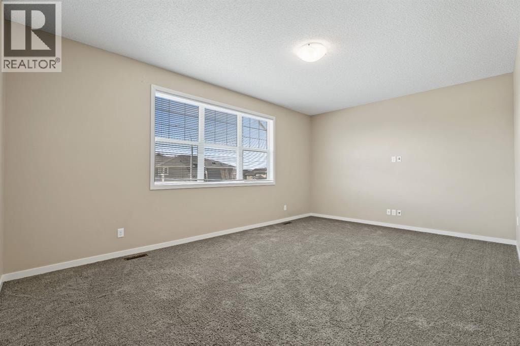 30 Redstone Parade NE — photo 39