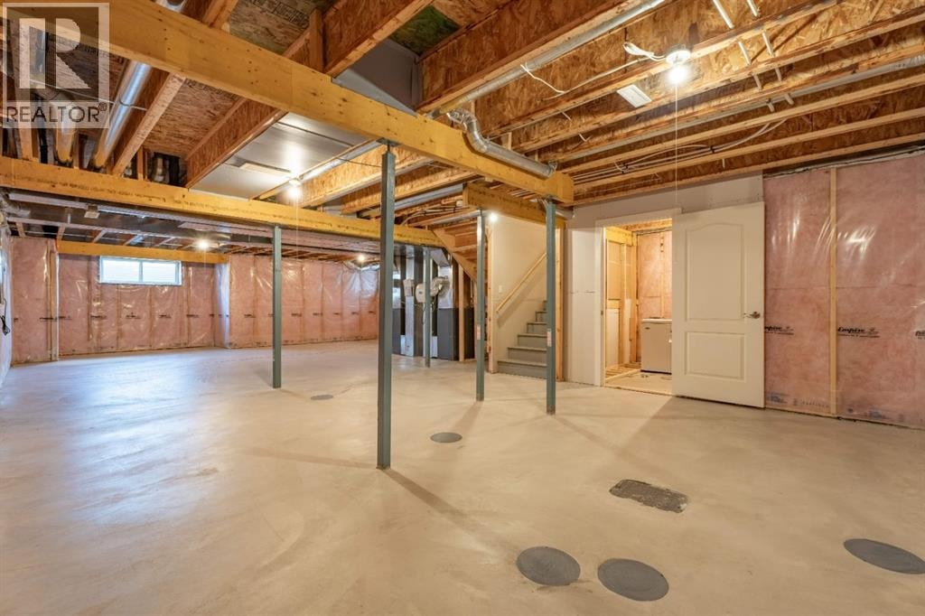 30 Redstone Parade NE — photo 43