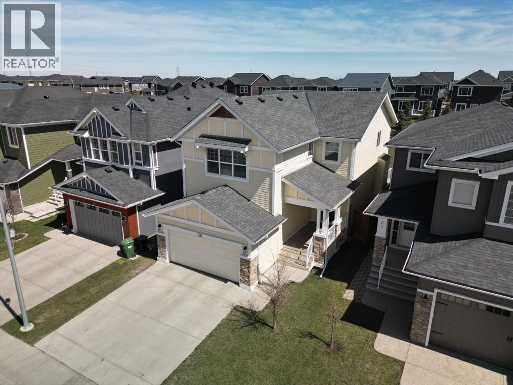 30 Redstone Parade NE — photo 4