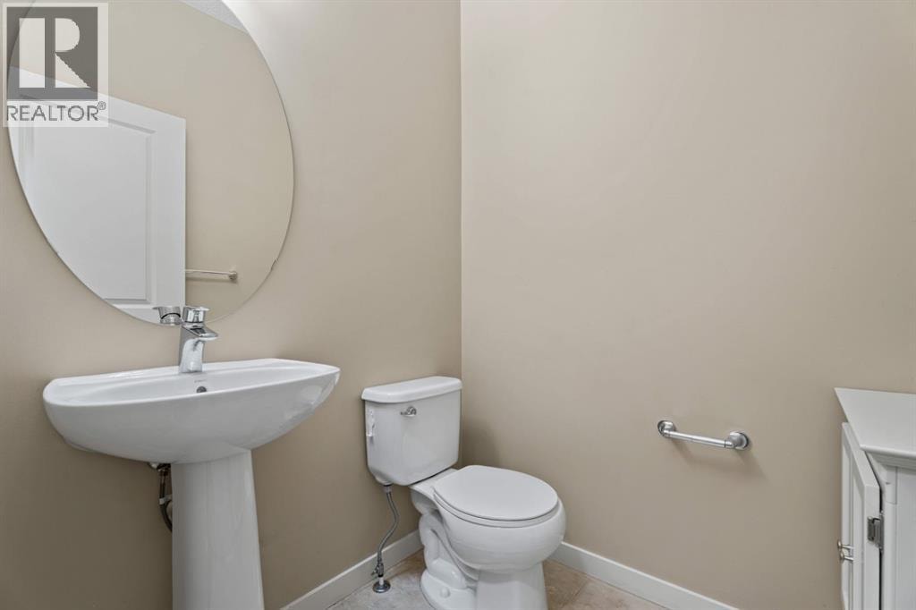 30 Redstone Parade NE — photo 24