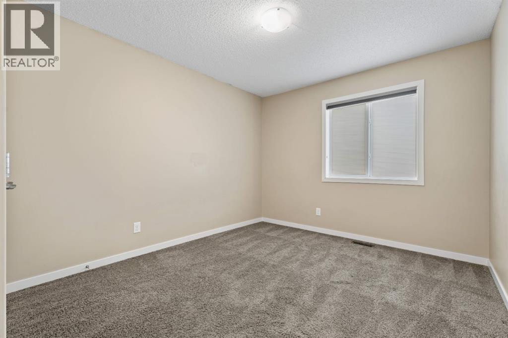 30 Redstone Parade NE — photo 36