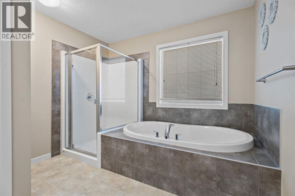 30 Redstone Parade NE — photo 33