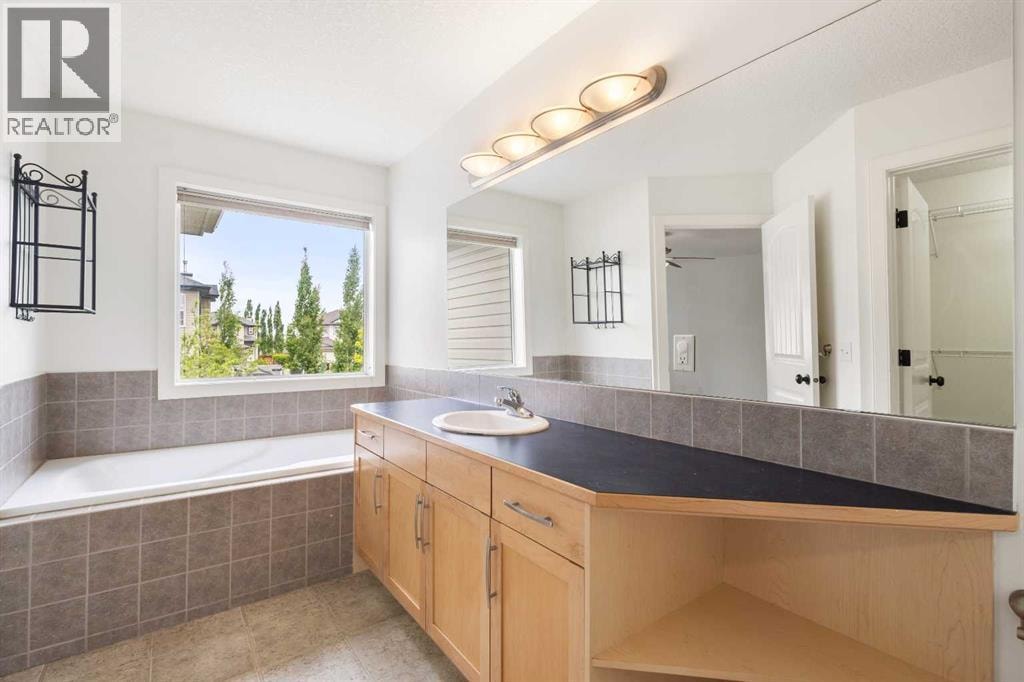 66 Everhollow Avenue SW — photo 32