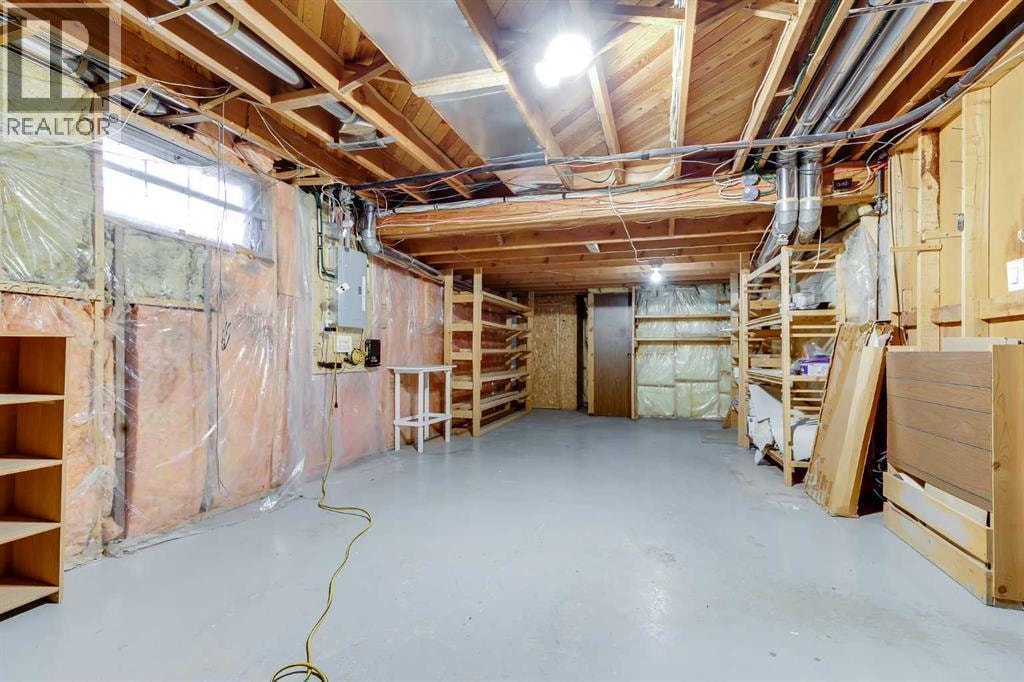 3394 Breton Close NW — photo 27