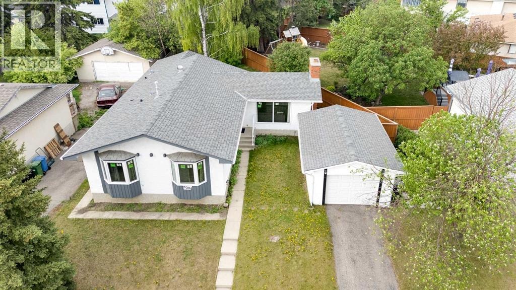3394 Breton Close NW — photo 35