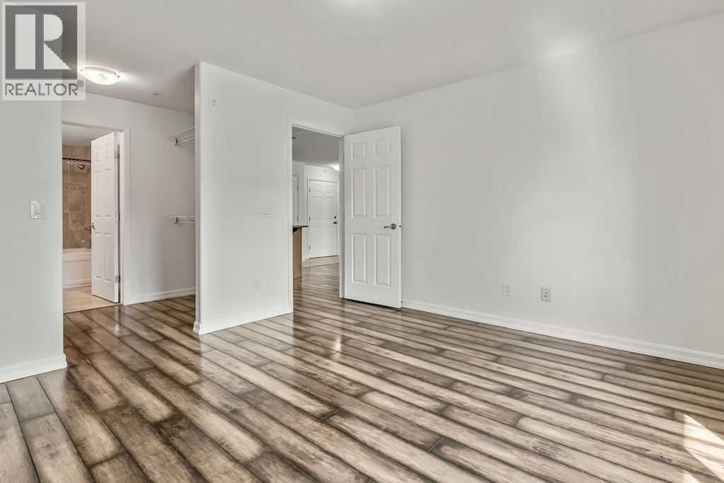 3315, 92 Crystal Shores Road — photo 22