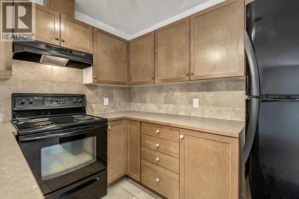 3315, 92 Crystal Shores Road — photo 15