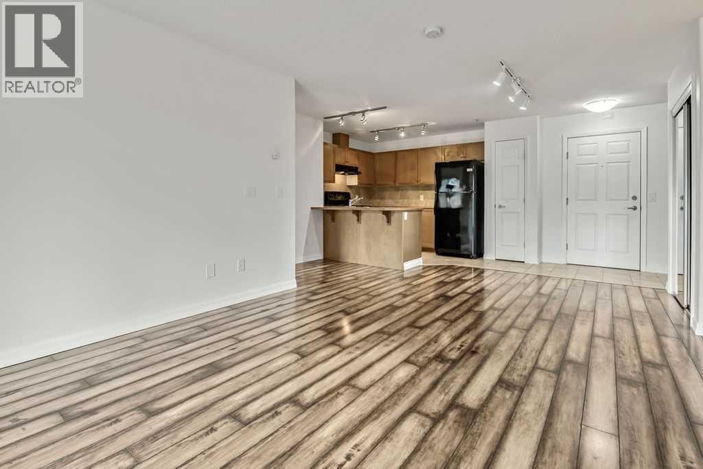 3315, 92 Crystal Shores Road — photo 19
