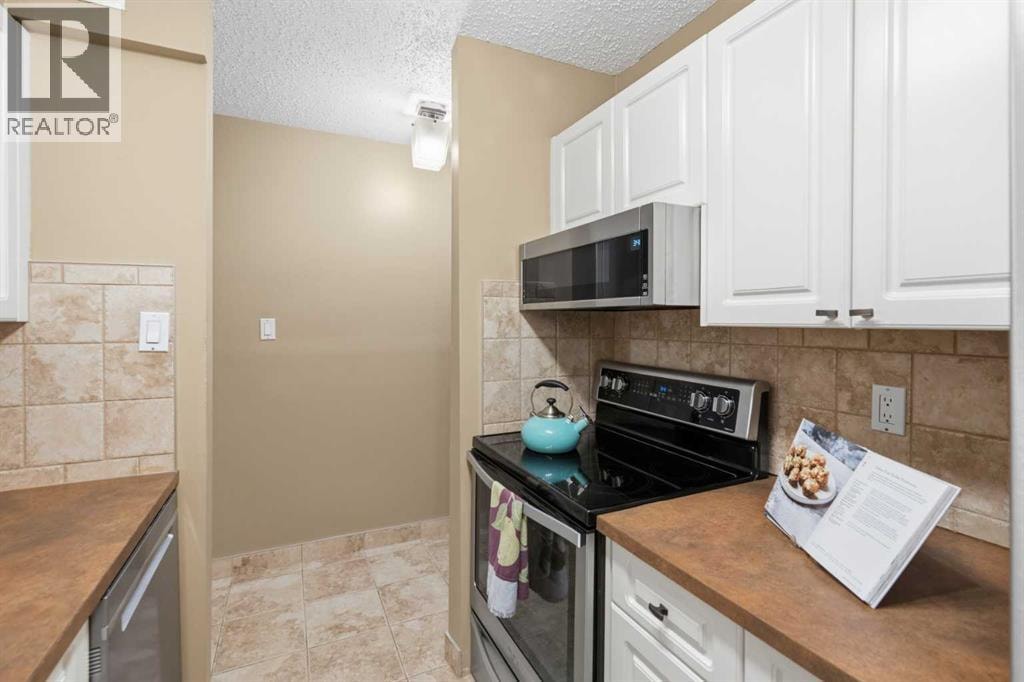 183, 8948 Elbow Drive — photo 8